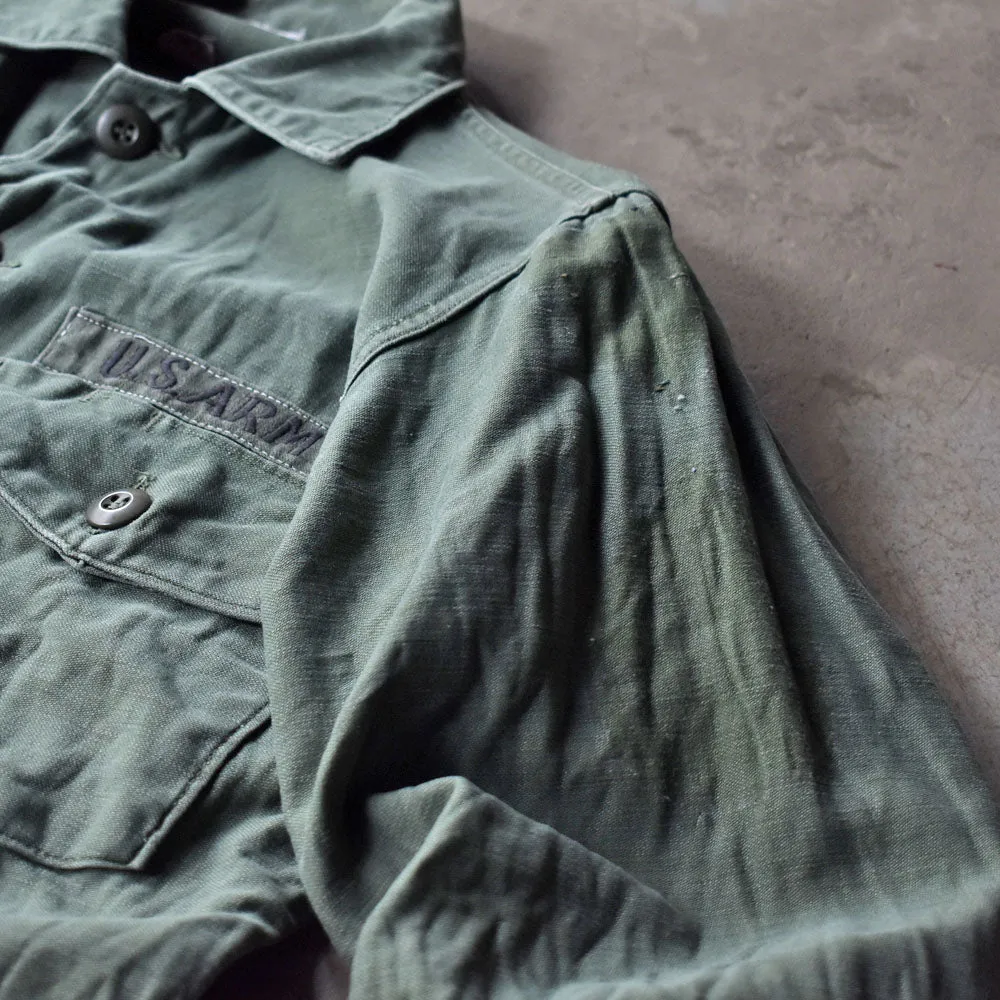 60’s U.S.ARMY シャツ袖 4th ユーティリティシャツ 240331