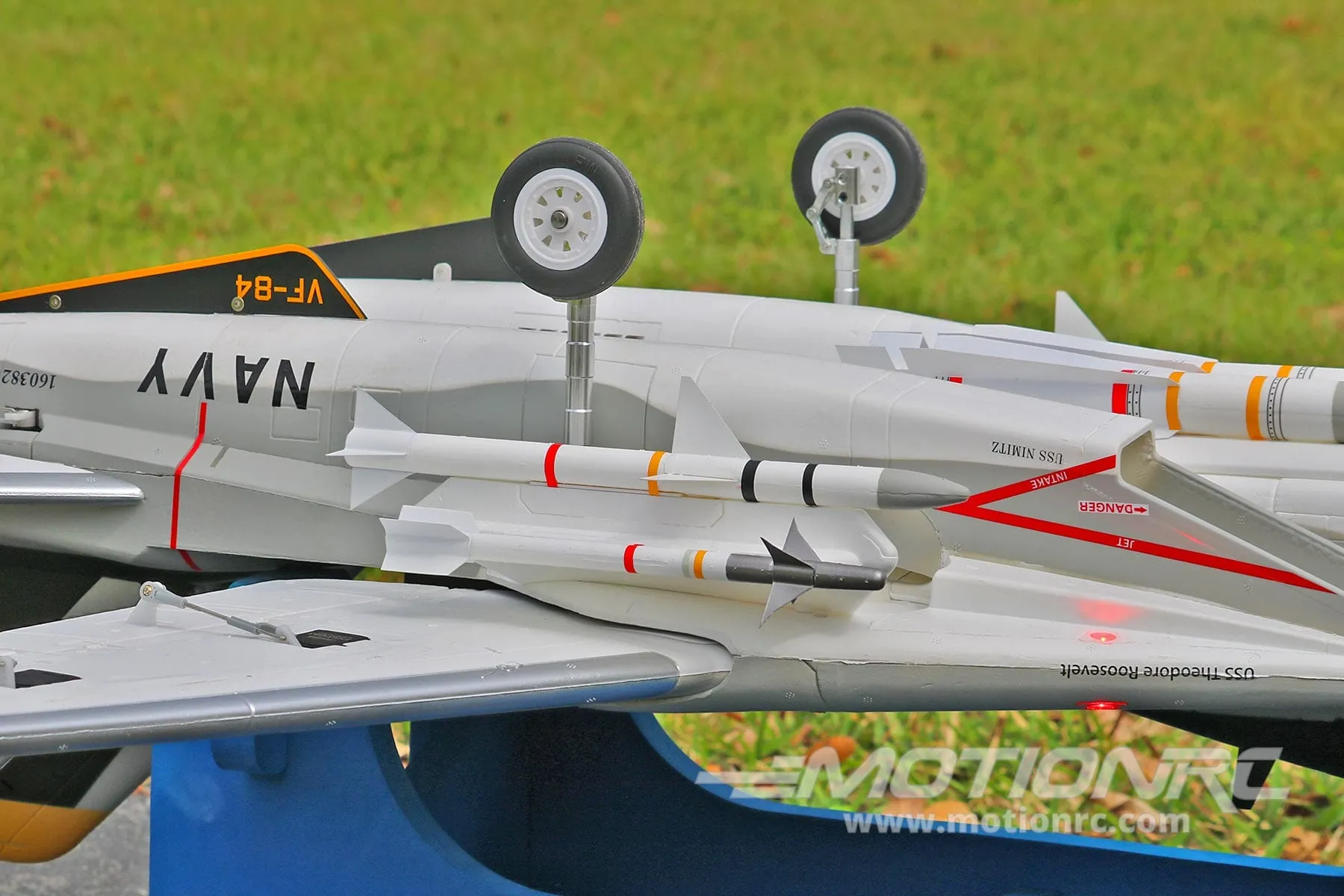 Freewing F-14 Tomcat Twin 64mm EDF Jet - PNP