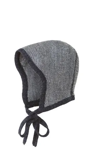 Knitted Bonnet