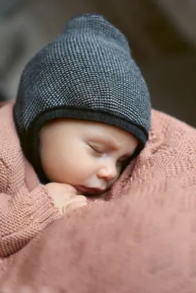 Knitted Bonnet