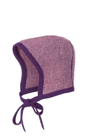 Knitted Bonnet