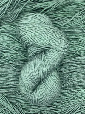 Laurelhurst DK: Hadrian Green ~ Superfine Merino Wool, Silk, Yak Down