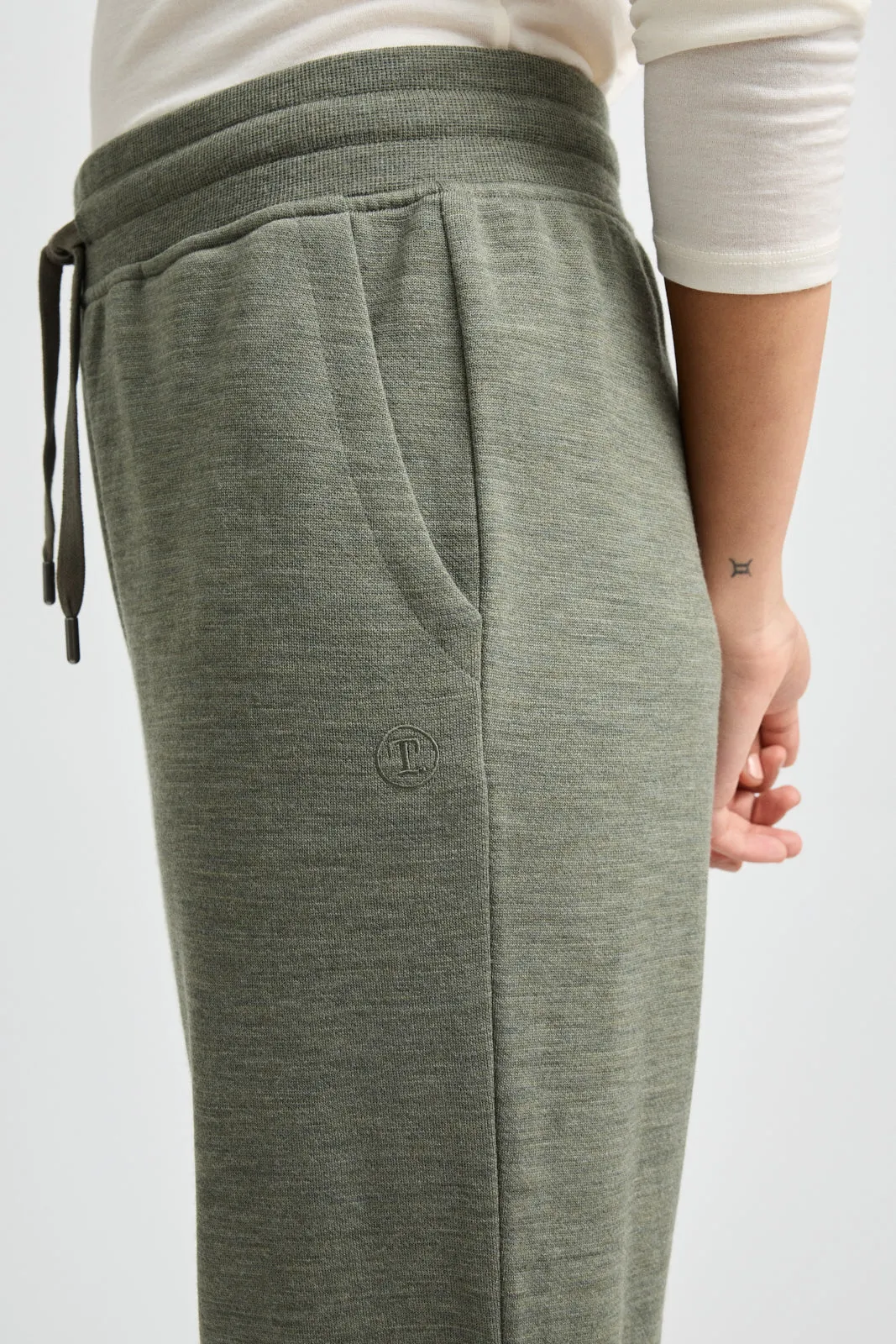 LOUNGE DRAWSTRING PANT