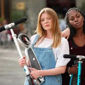 Micro Speed  Foldable Medium-Sized Kick Scooter
