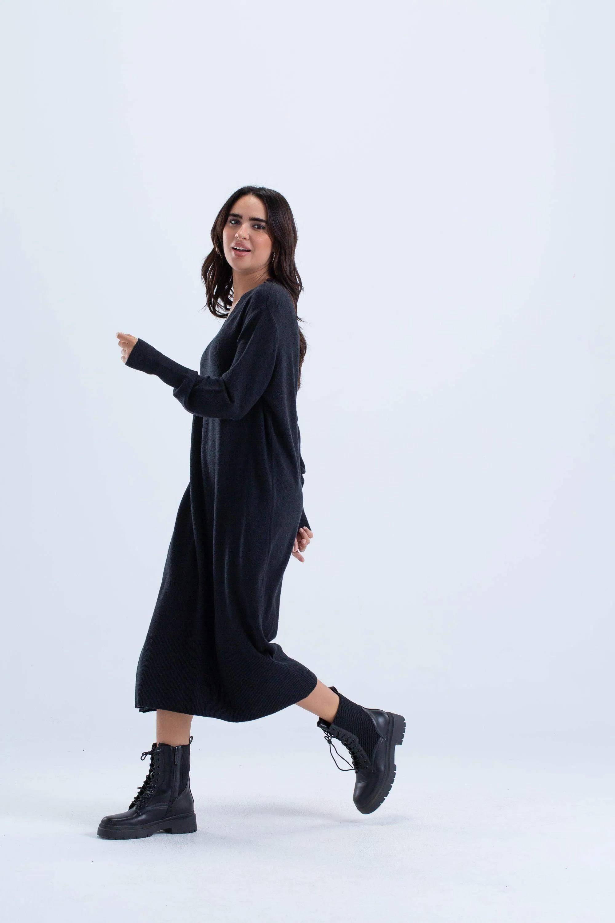 Ribbed V-Neck Midi Dress