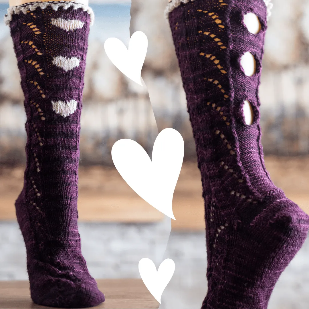 Socks pattern Three of heart