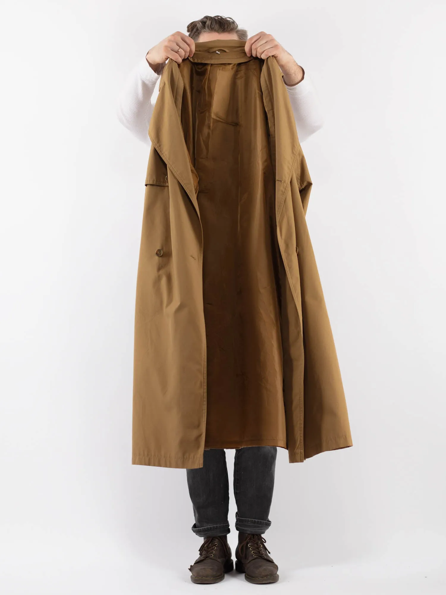 Vintage 80's Men Trench Coat in Beige